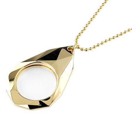 A Timeless Treasure: The Magic of a Magnifying Glass Necklace