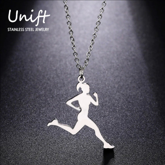 Embracing Style in Motion: The Silver Pendant Necklace