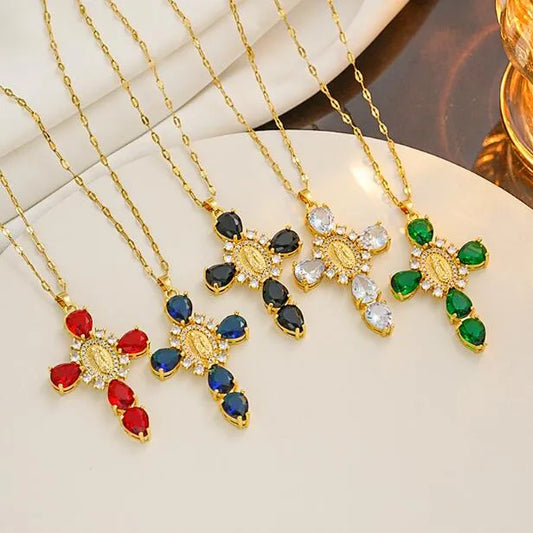 Graceful Reflections: The Spiritual Meaning of Crystal Necklaces