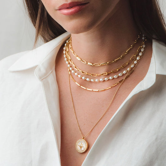 Layering Gold Necklaces for Custom Jewelry Styles