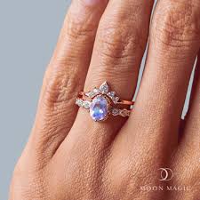 Moon Rings: Capturing Love's Magic This Valentine's Day