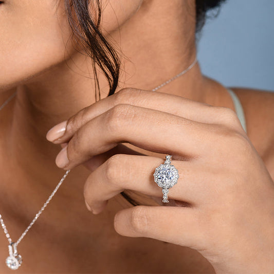 Vintage Diamond Rings: Timeless Elegance in Modern Fashion