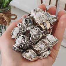 Spoon Rings: Vintage Aesthetics in Modern Fashion
