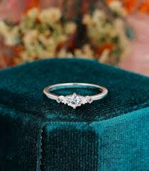 The Allure of White Gold Rings in Custom Jewelry Design