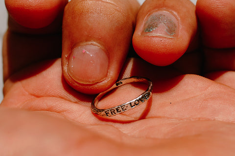 The Emotional Resonance of Buying a Male Pinky Ring