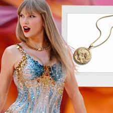 The Perfect Travel Gift: Taylor Swift Necklace