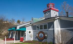 The Spark of Creativity: Emerald Necklace Marina’s Inspirational Role