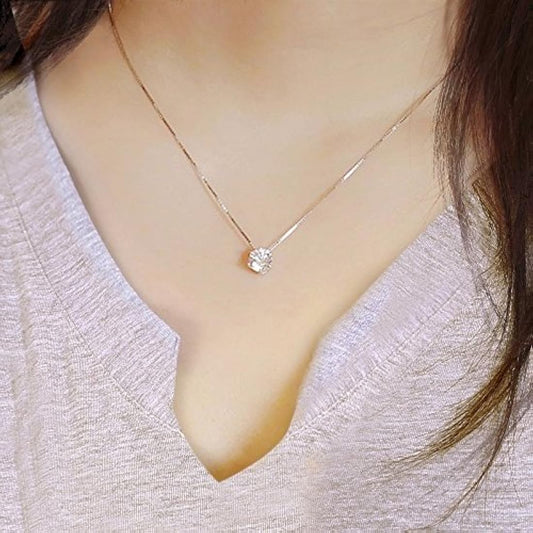 The Timeless Beauty of Women's Diamond Necklaces