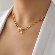 The Timeless Elegance of a Gold Toggle Necklace