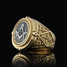 The Timeless Significance of the Free Mason Ring