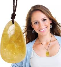 The Warm Glow of Citrine: Crafting Stories Through Necklaces