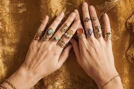 Vintage Rings: A Timeless Investment in Jewelry
