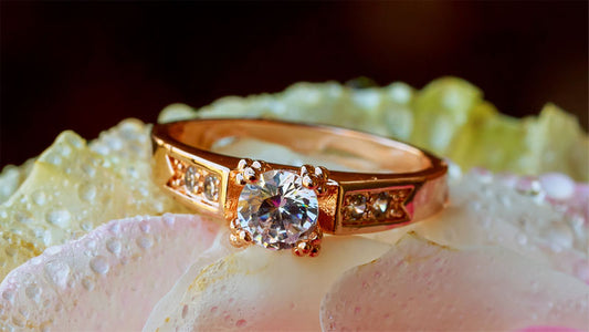 The Allure of DK 925 Rose Gold Ring: A Material Comparison