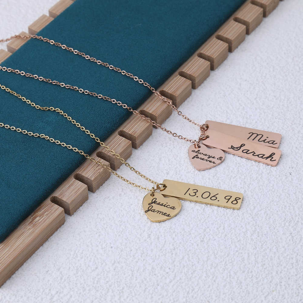 Collier avec pendentif en forme de cœur gravé • Cadeau pour meilleur ami