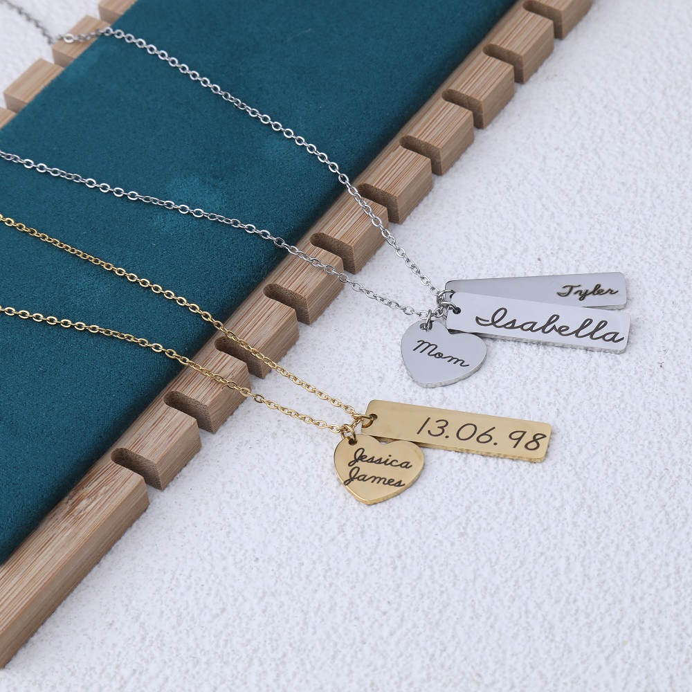 Collier avec pendentif en forme de cœur gravé • Cadeau pour meilleur ami