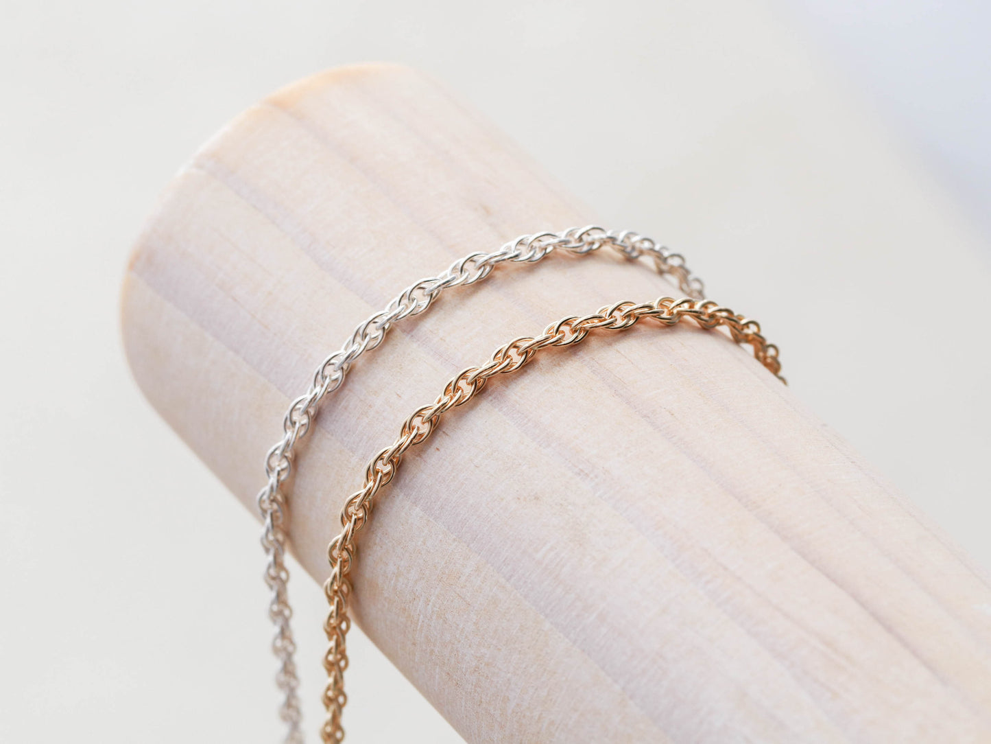 Chaîne en corde épaisse