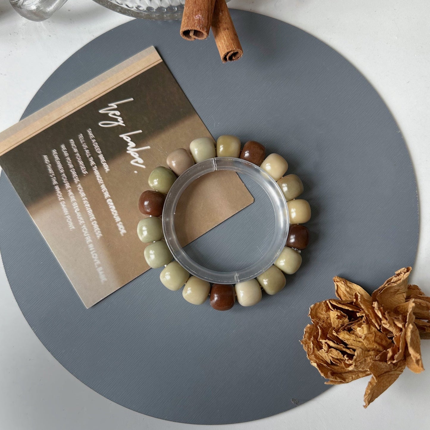 Bracelet Bodhi multicolore couleur café au lait 12 mm (plusieurs couleurs disponibles)