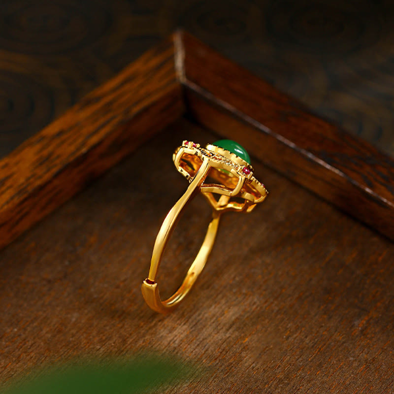 Bague réglable en calcédoine verte à motif creux et pierres de Bouddha