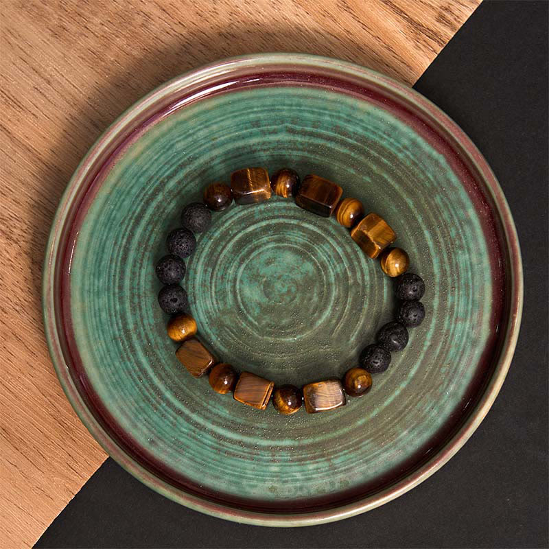 Bracelet de soutien en pierre de lave et améthyste cubique avec divers cristaux et pierres de Bouddha