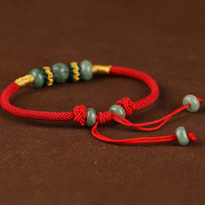 Bracelet en corde rouge avec perles de boulier en jade et pierres de Bouddha