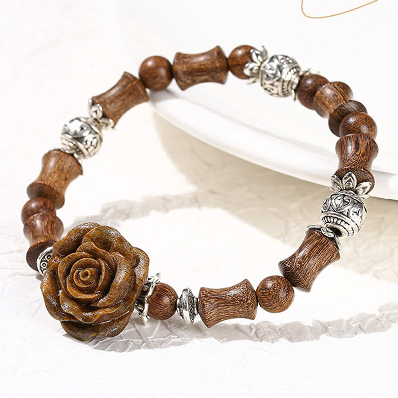 Bracelet de guérison camélia en bois de santal et bambou avec pierres de Bouddha