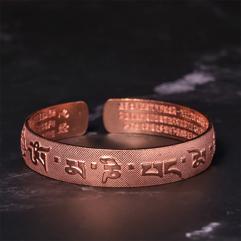 Bracelet porte-bonheur en cuivre et laiton avec six mots authentiques « Om Mani Padme Hum » et Sutra du cœur