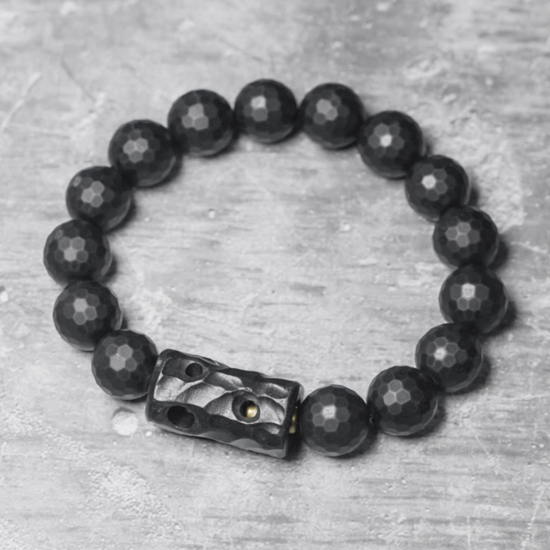 Bracelet de protection en onyx noir et ébène avec pierres de Bouddha et surface givrée mate