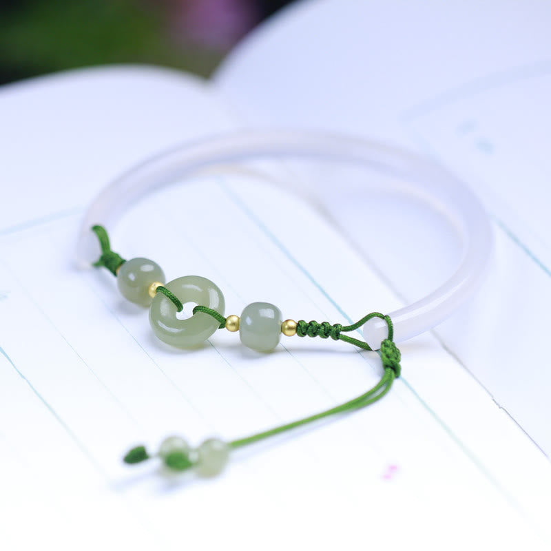 Bracelet jonc en pierres de Bouddha, perles d'agate blanche naturelle et de jade Hetian, boucle de paix positive