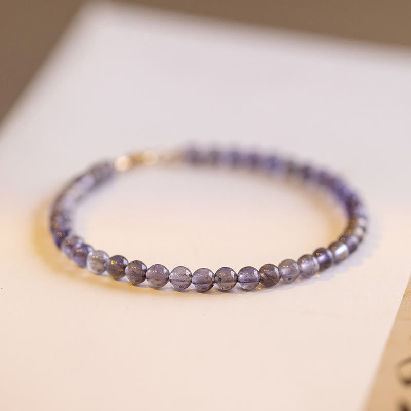 Bracelet de communication en cuivre plaqué or 14 carats avec perles ultra-fines en améthyste et iolite de 3 mm