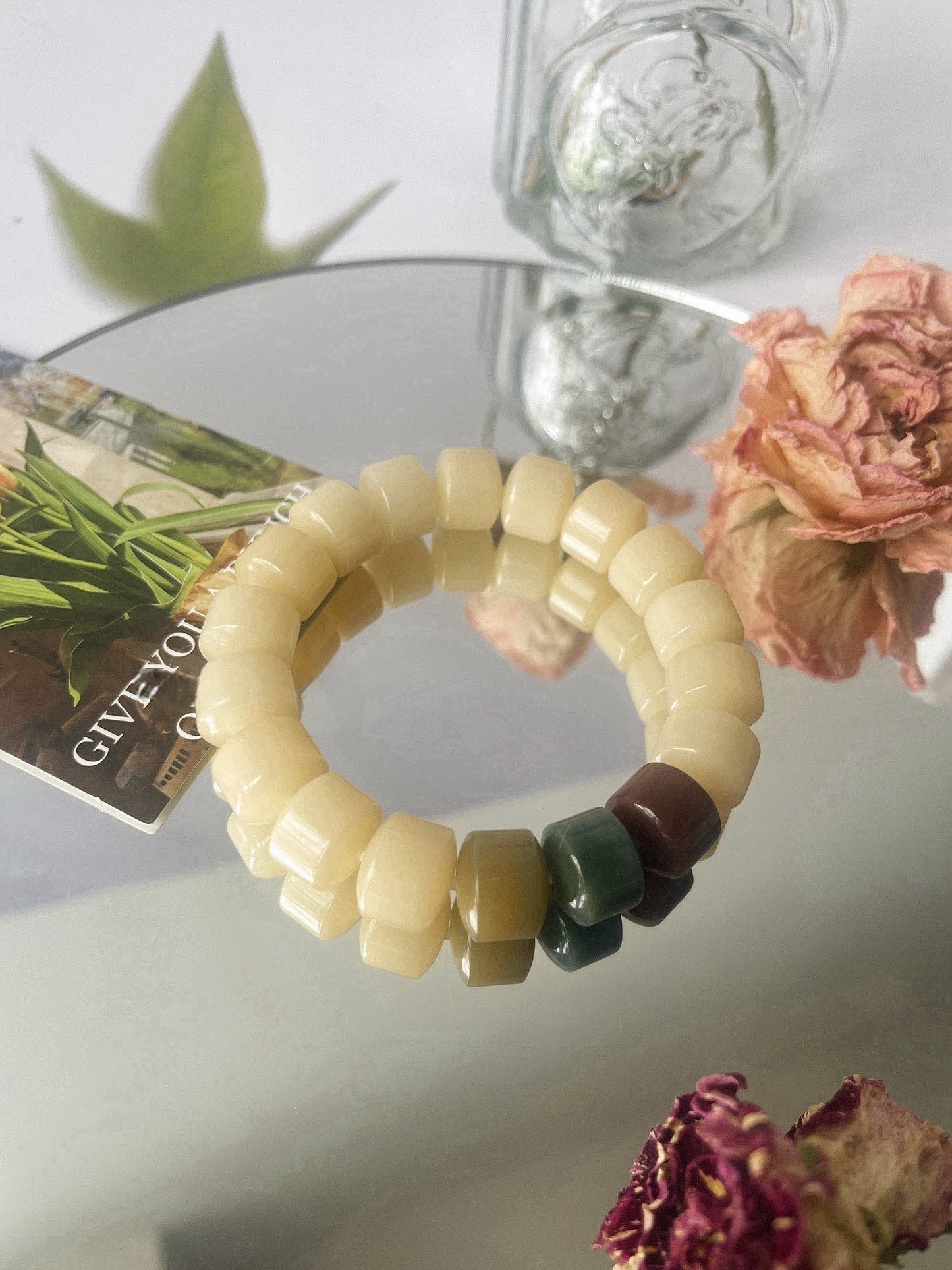 13mm Large Golden Wheel Bodhi Bead Bracelet