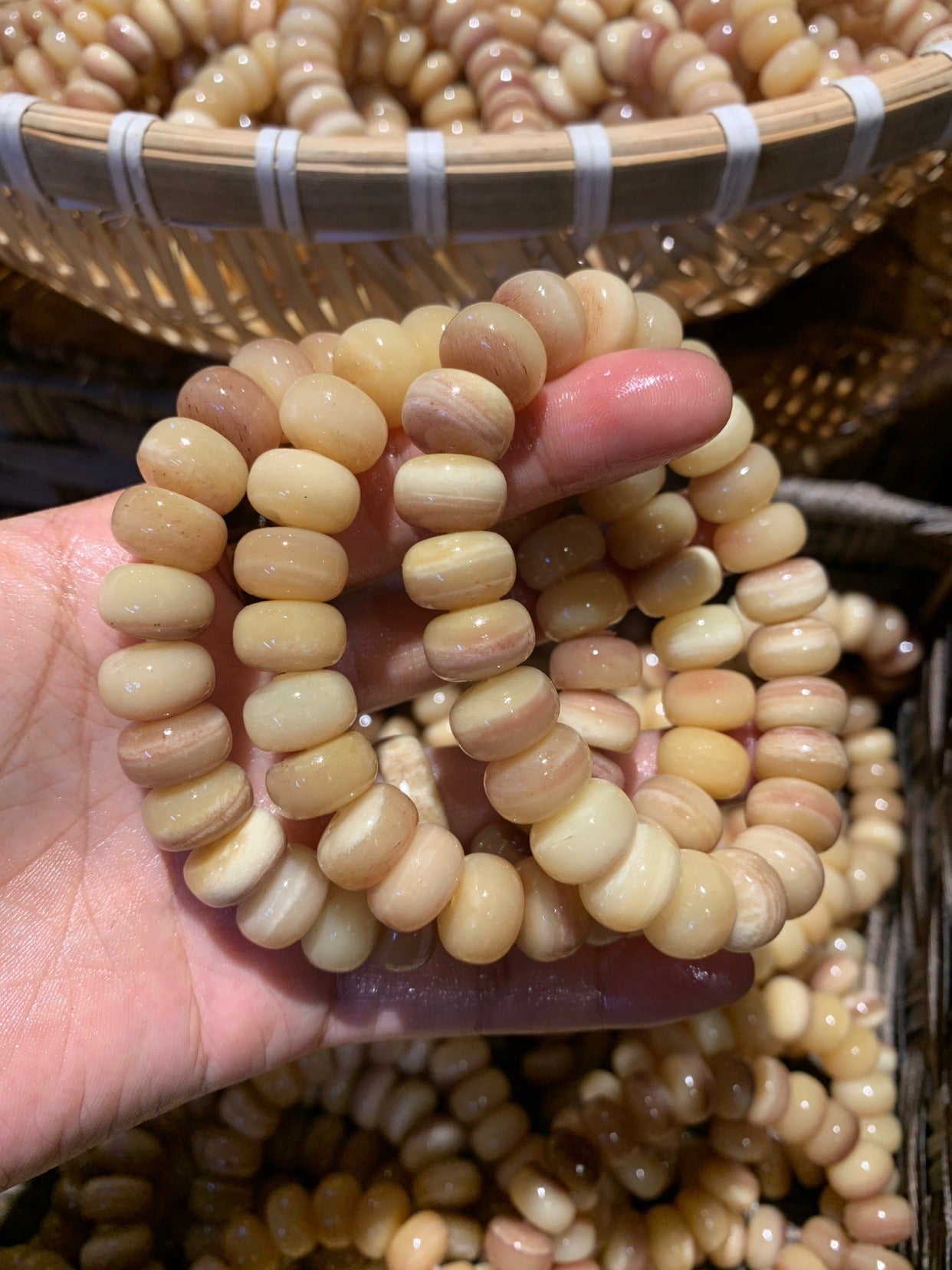 Bracelet en flocons d'os de chameau (12 mm x 8 mm/13 mm x 7 mm)