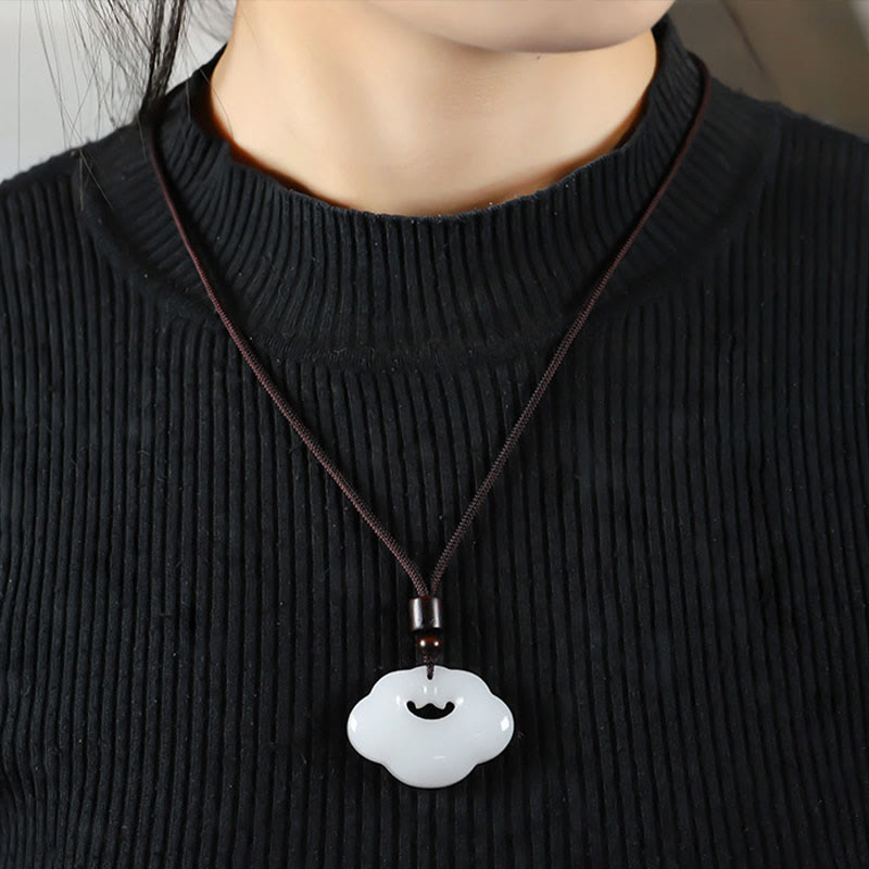 Collier pendentif en jade de soie dorée et jade de Tianshan, pierres de Bouddha, breloque de verrouillage chinois, abondance