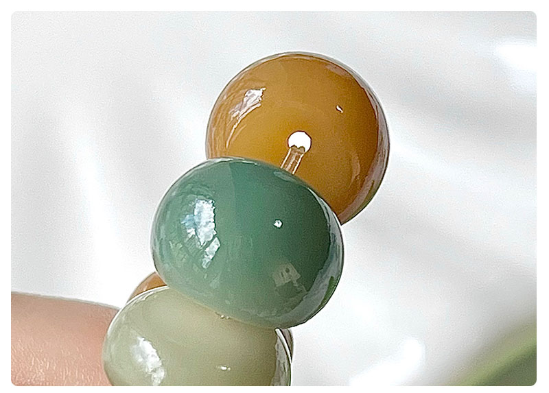 Garlic Clove Bodhi Stress Relief Bracelet 14mm (Multiple Colors Available)