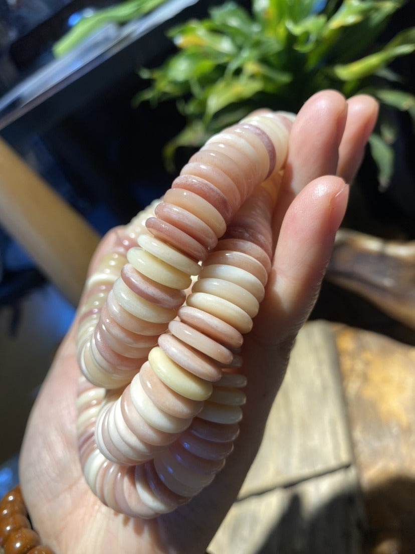 Camel Bone Flake Bracelet(14mm*3mm)