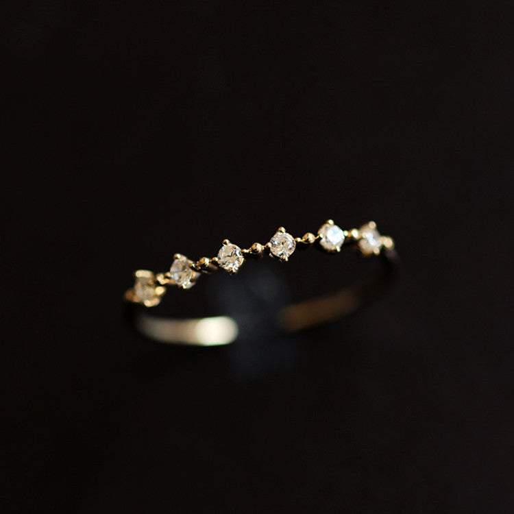 Bague en topaze blanche en grappe