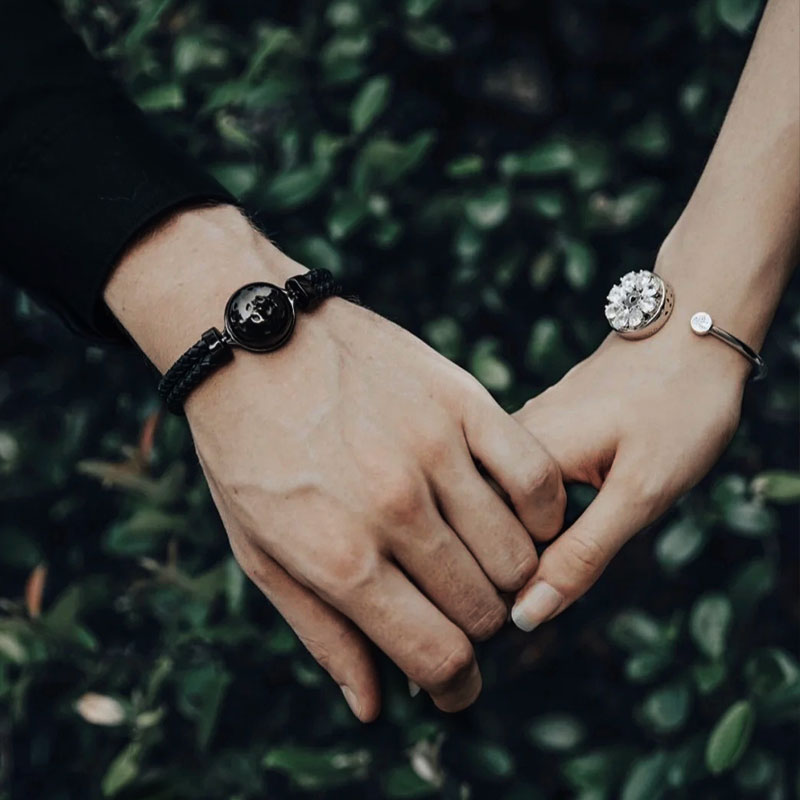 Bracelets intelligents We Bold & We Bloom pour l'amour