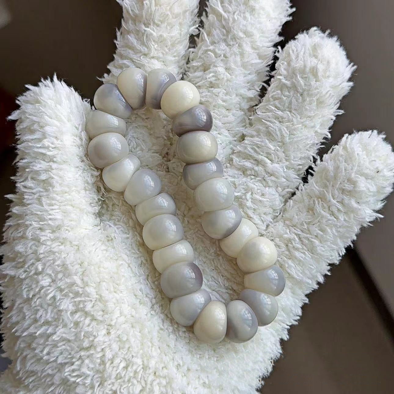 New Milky Strawberry-Colored Garlic Bodhi Bracelet 14MM (Multiple Colors Available)