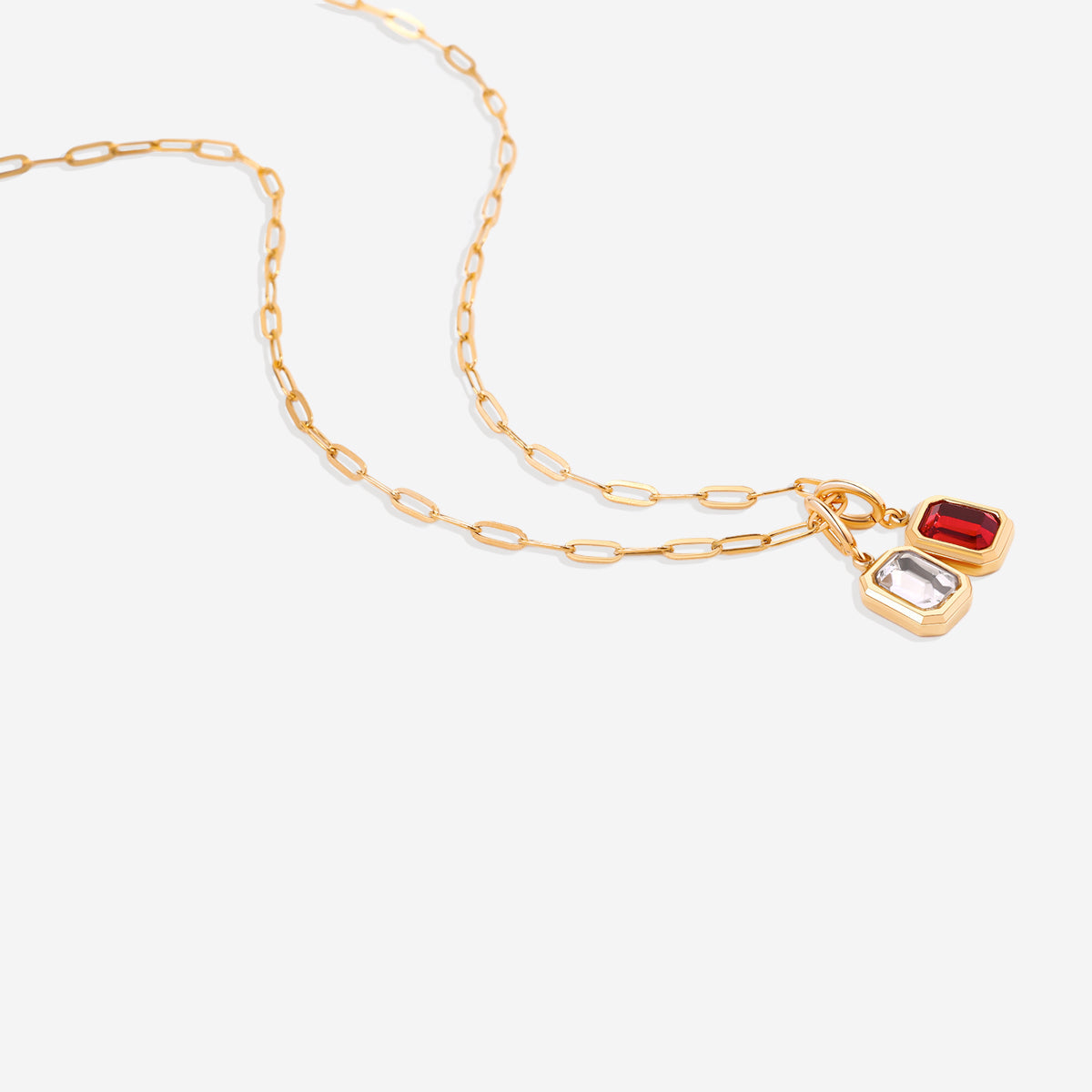 Collier à breloques avec pierre de naissance baguette