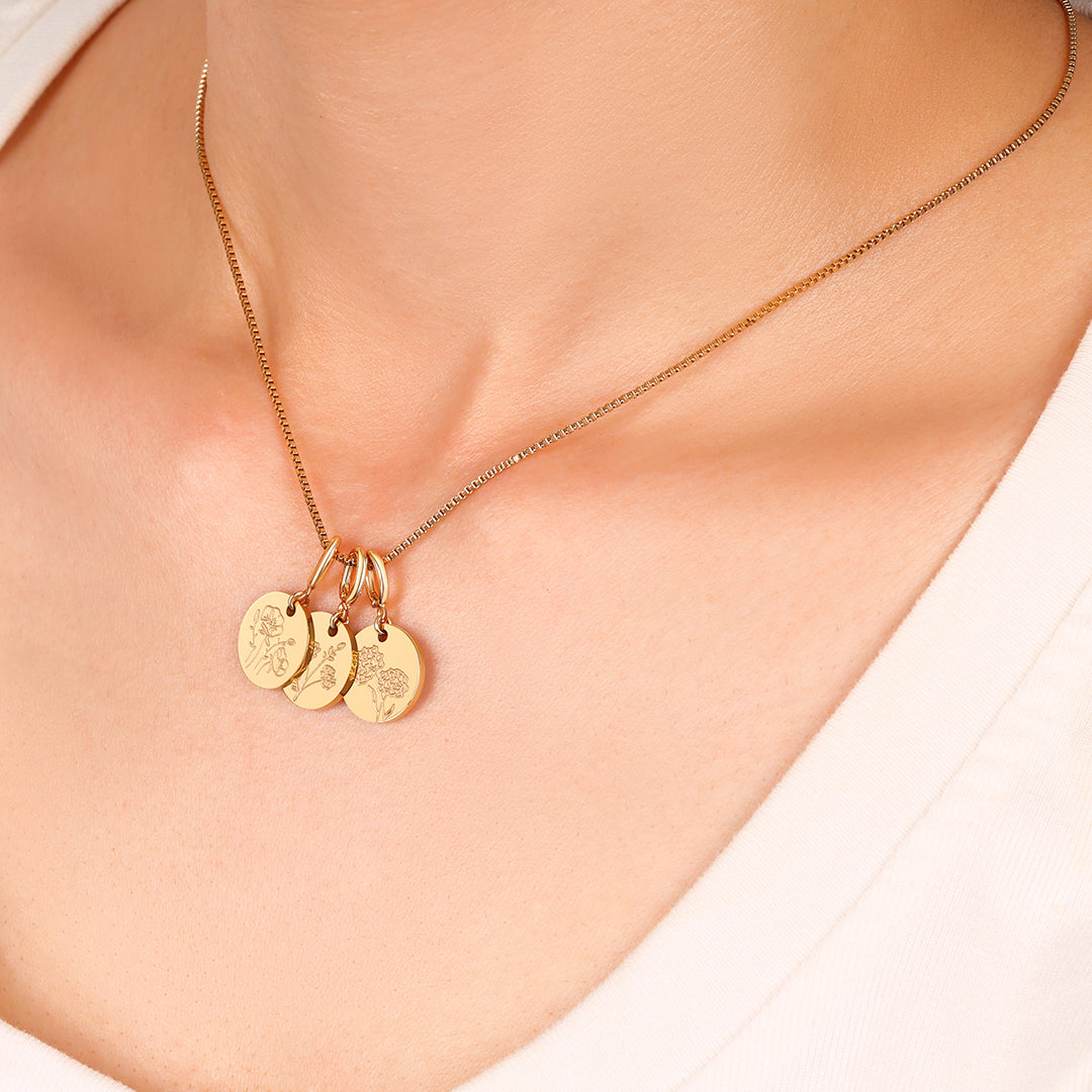 Collier empilable à breloques fleur de naissance
