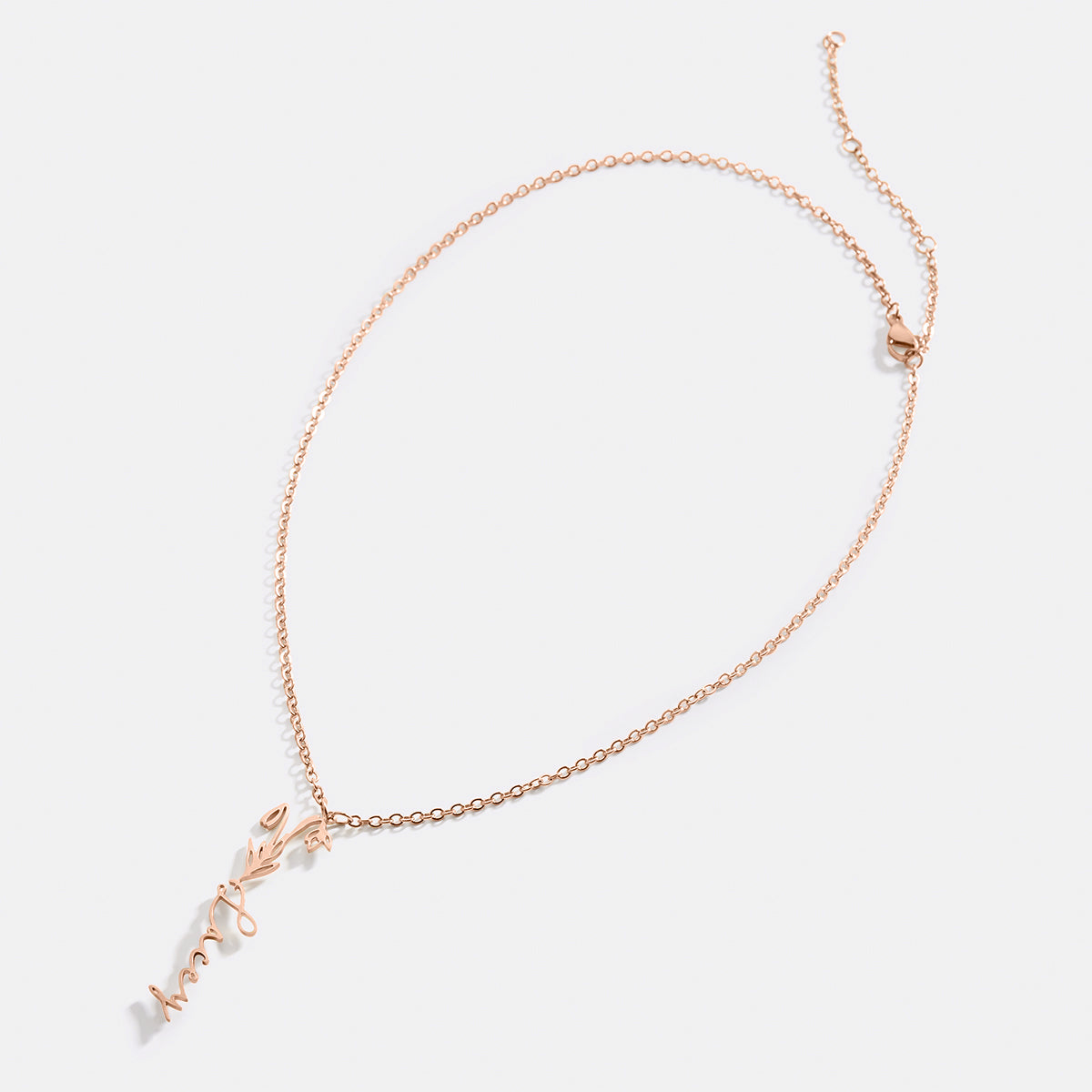 Collier avec nom de fleur de naissance