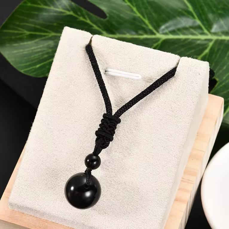 Collier Pendentif Porte-Bonheur Obsidienne Noire