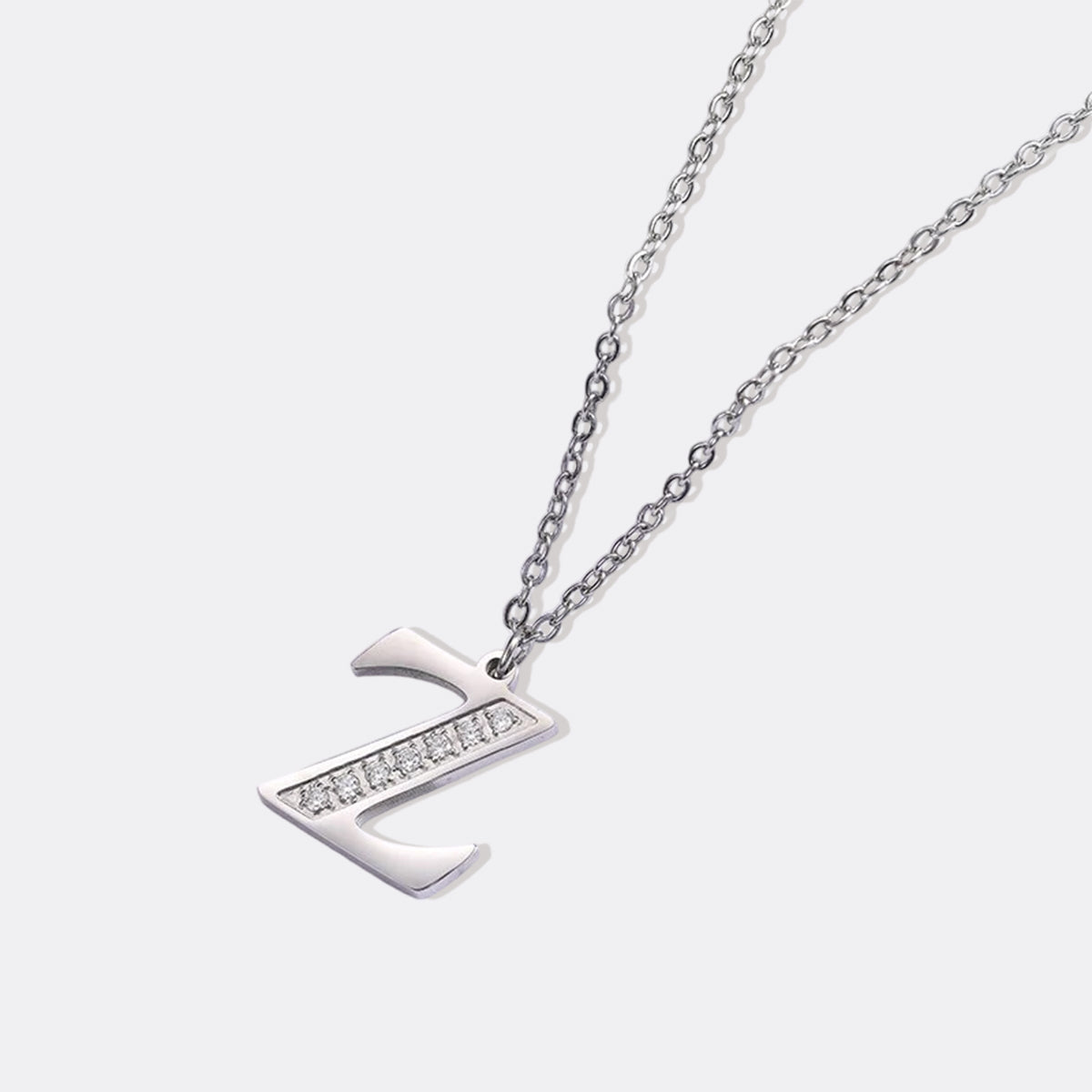Collier satellite avec lettres en cristal