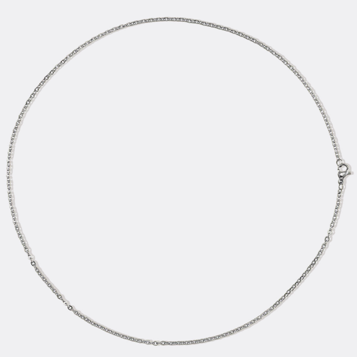Collier délicat à chaîne torsadée