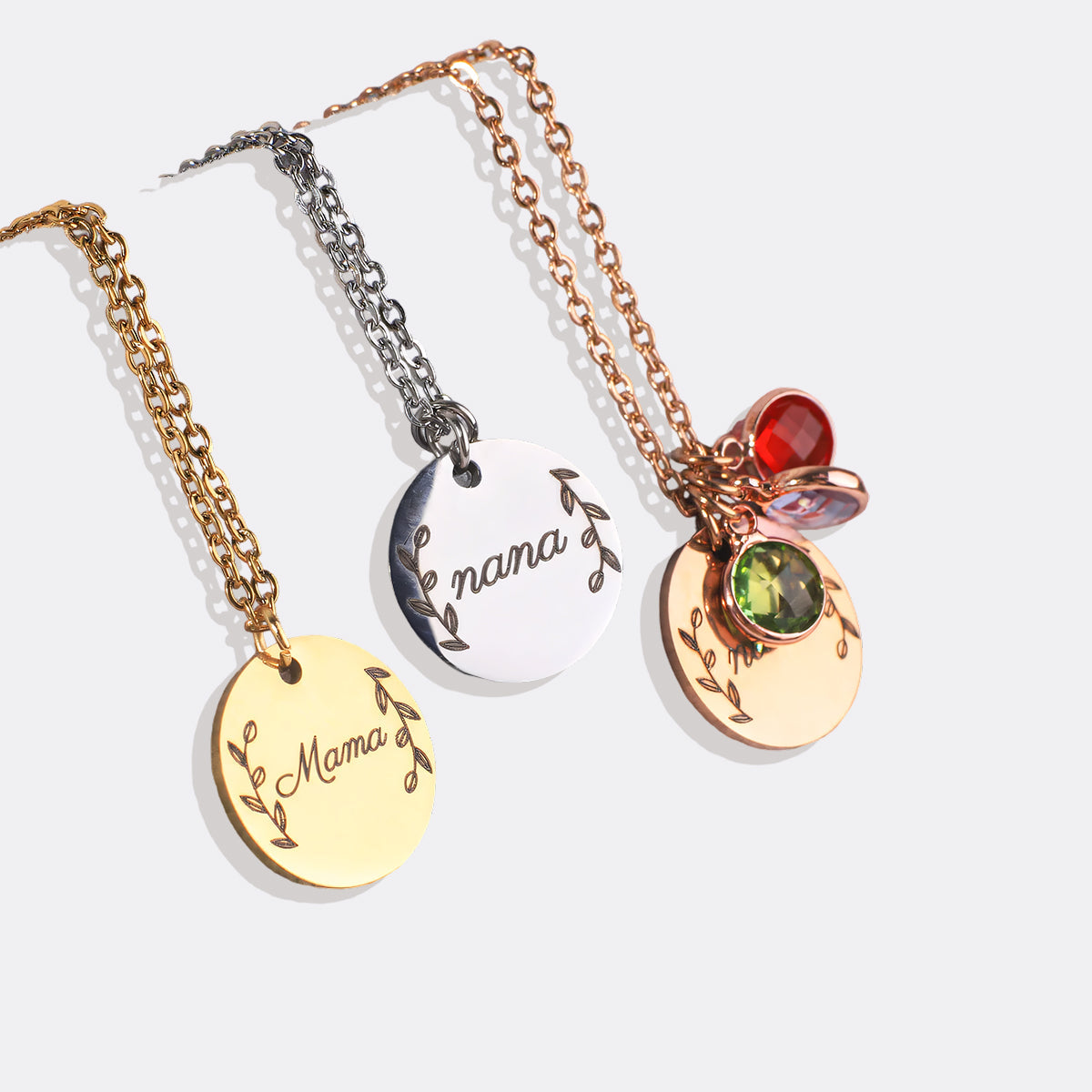 Collier pendentif pierre de naissance gravée avec feuilles