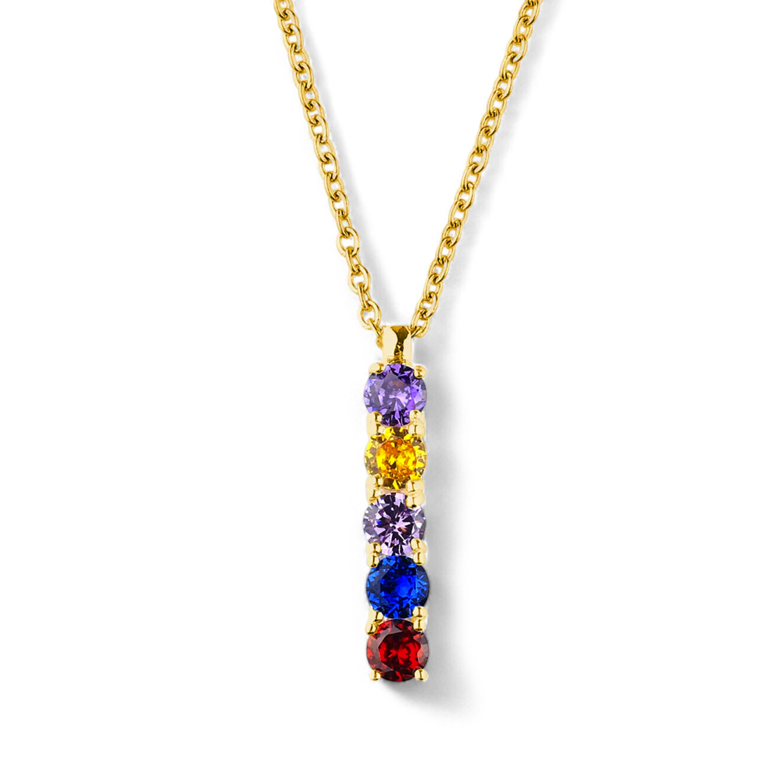 Collier avec pierre de naissance familiale