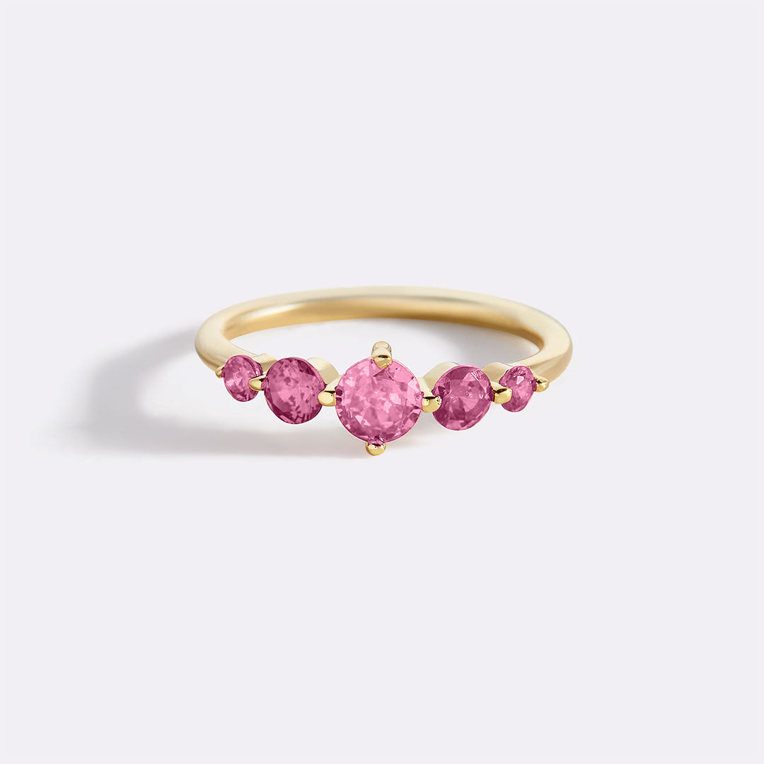 Bague de déclaration à cinq pierres de naissance