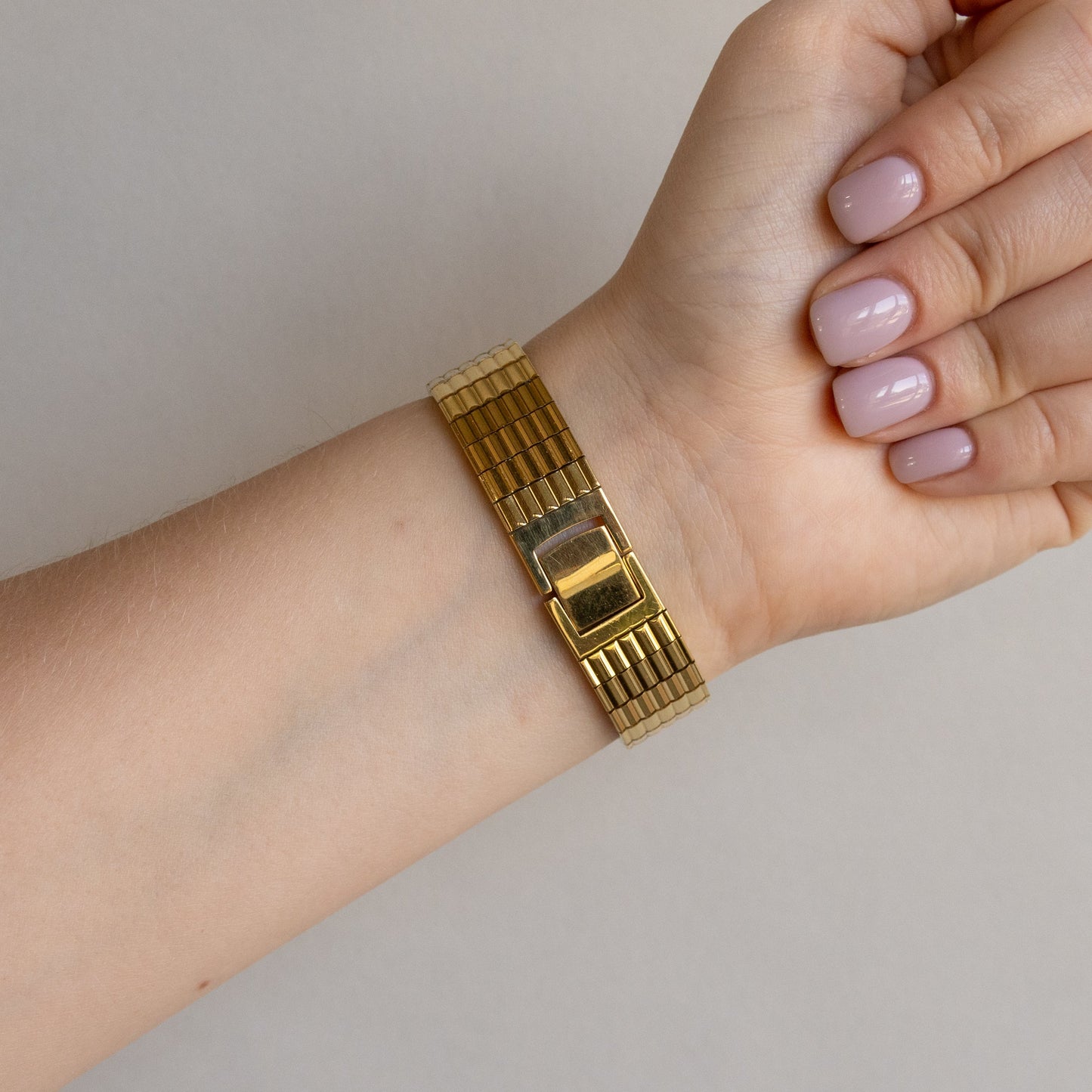 Montre ronde suisse en or Vintage Technos