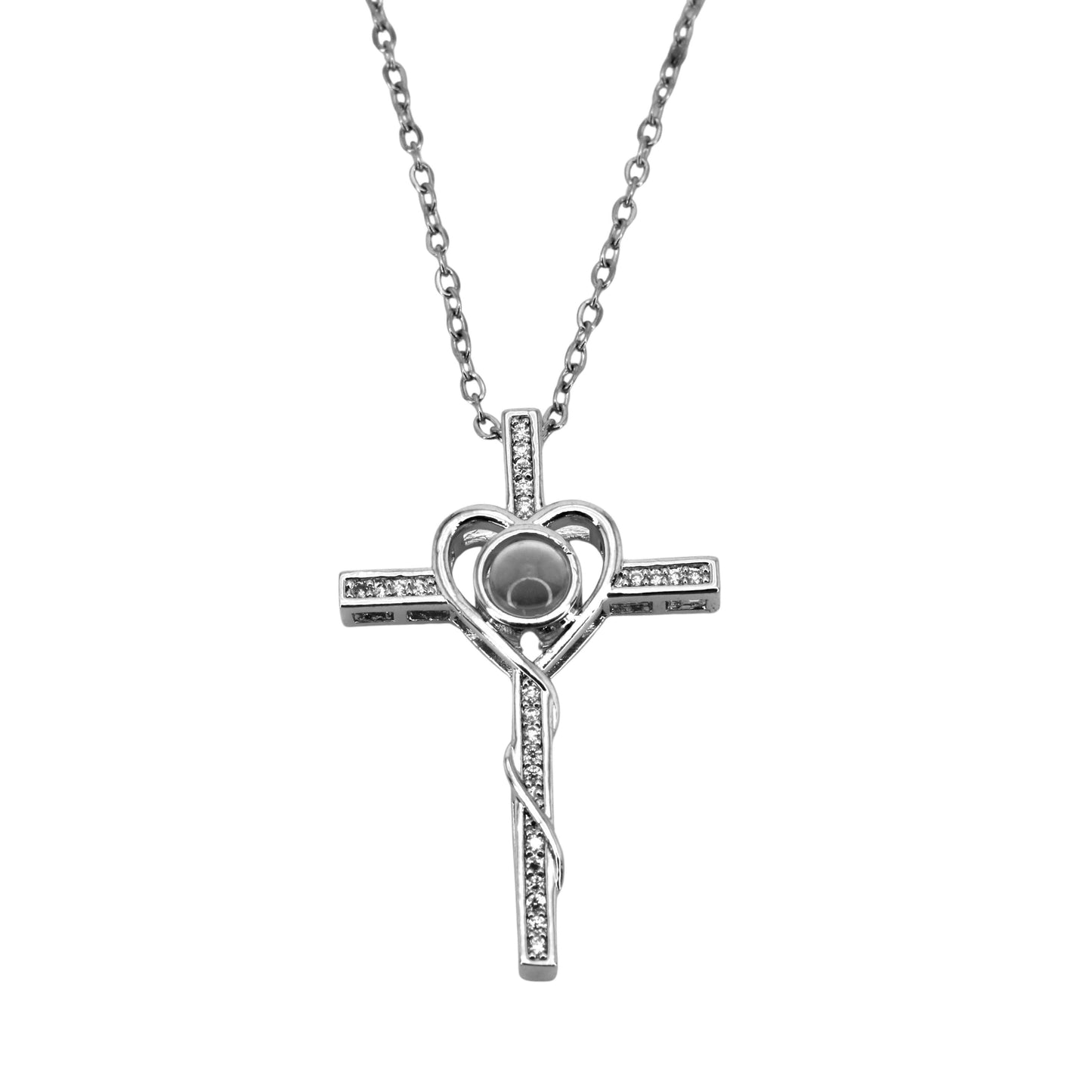 Collier minimaliste à projection de croix en diamant