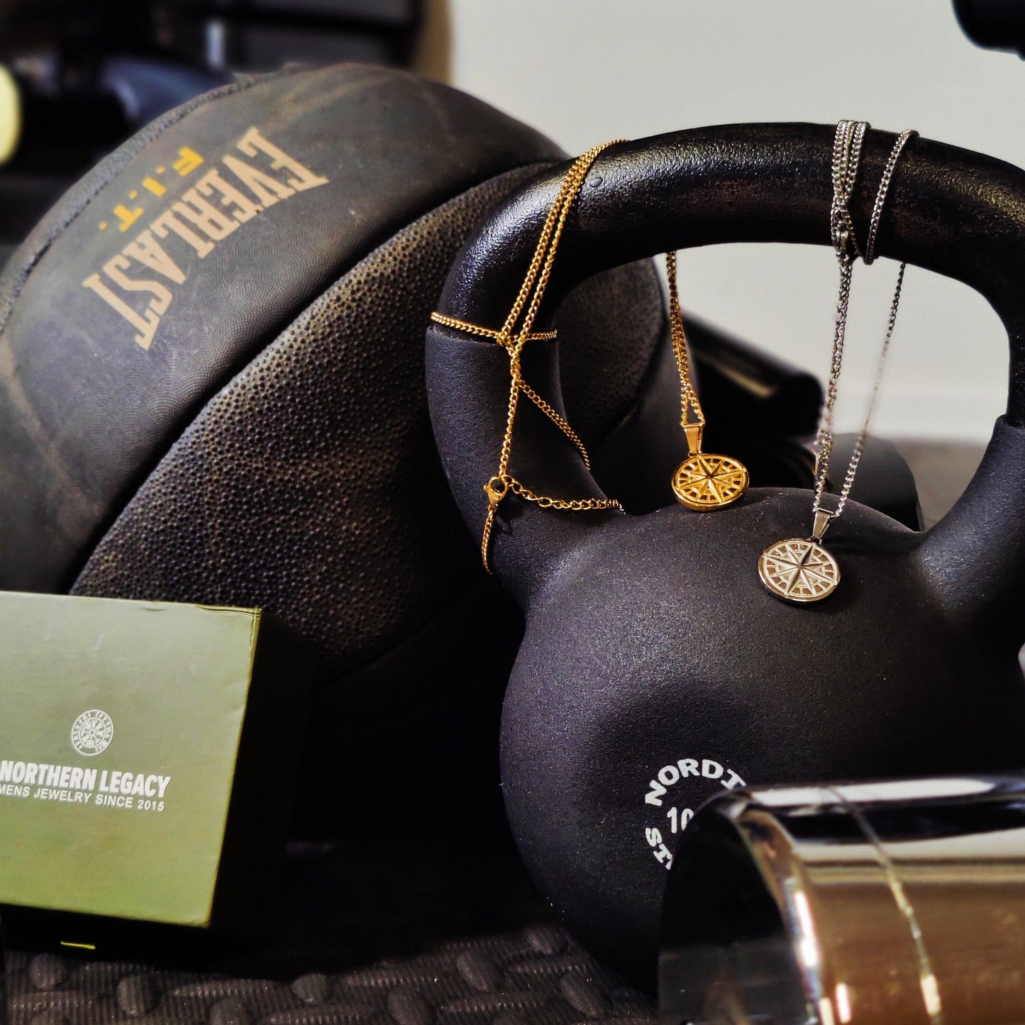 Boussole halskæde 2.0 - Solvtonet