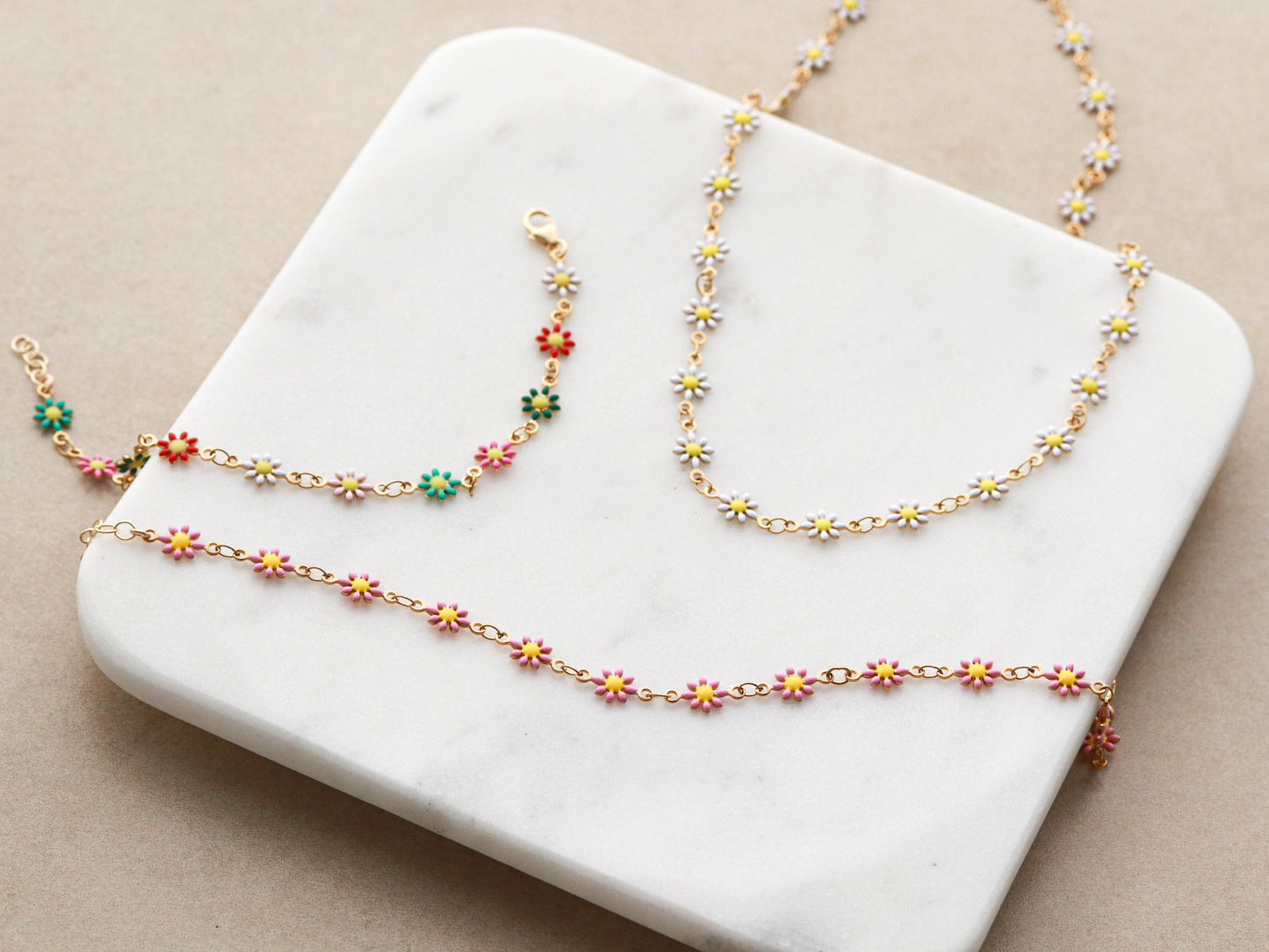 Daisy Chain Necklace